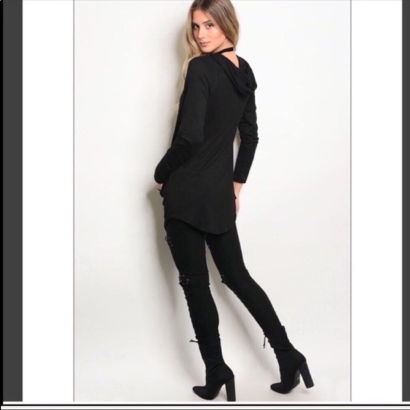 Black Easy Wear Hoodie - Picture 4 of 5